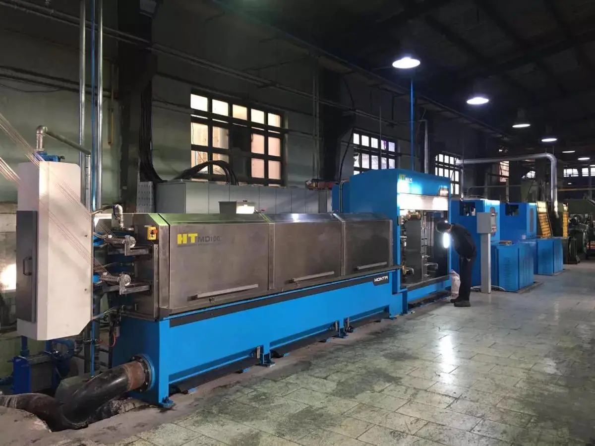 Machine à tréfiler multifils Machine à tréfiler les fils de cuivre pour 14 fils
